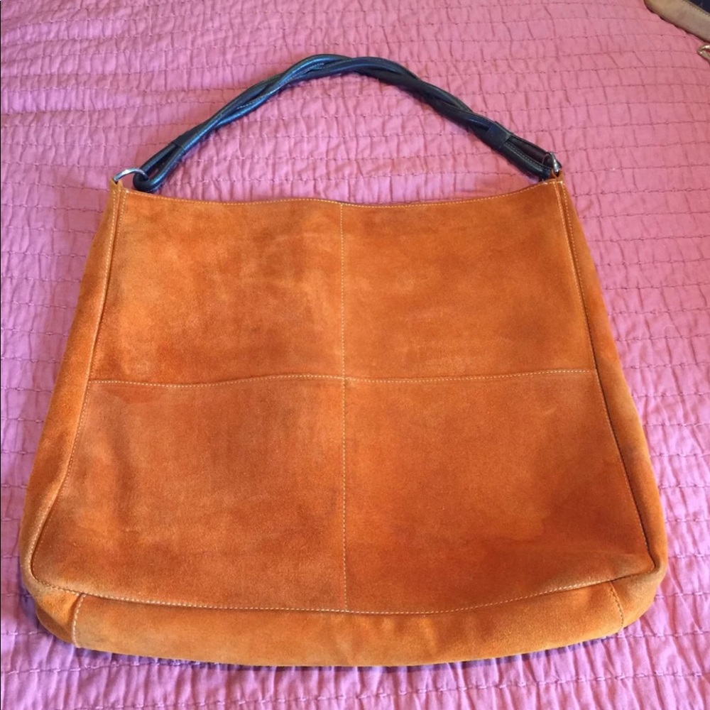 🎉Guia’s registered bag N667 orange suede